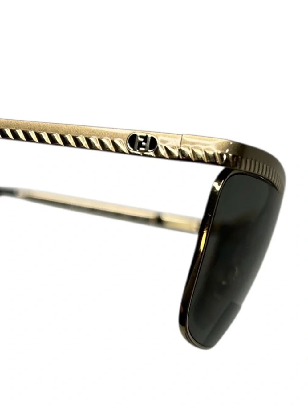 Vintage Fendi FS 207 Rope Brow Sunglasses Gold Italy 61-10-135 Frames